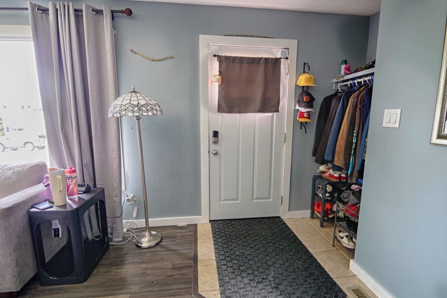 32 Lemoyne Crescent W — photo 4