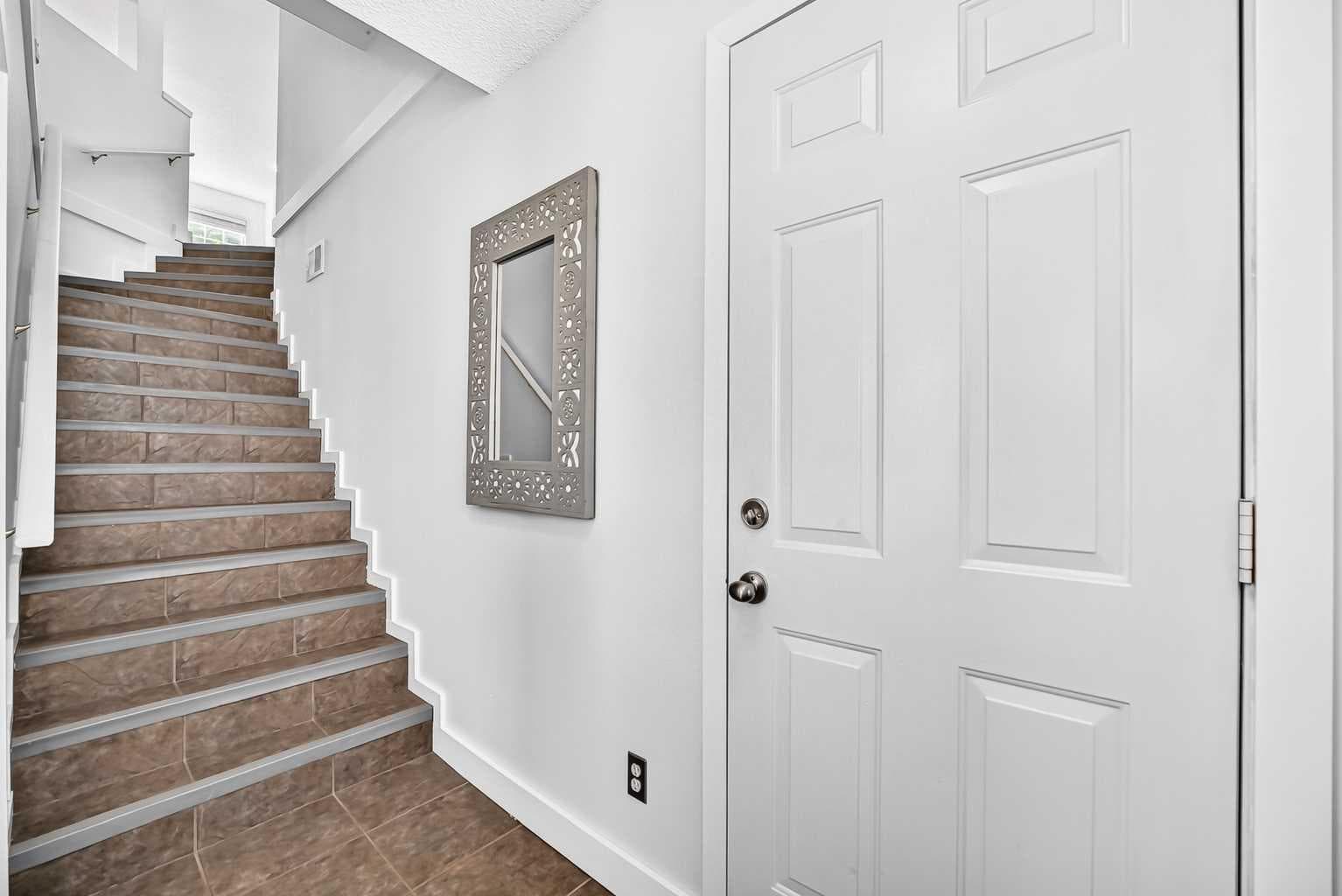 2906, 7171 Coach Hill Road SW — photo 4