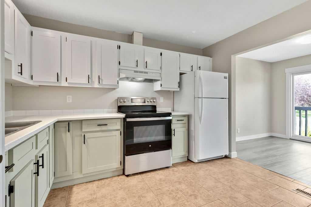 5 Templemont Road NE — photo 2