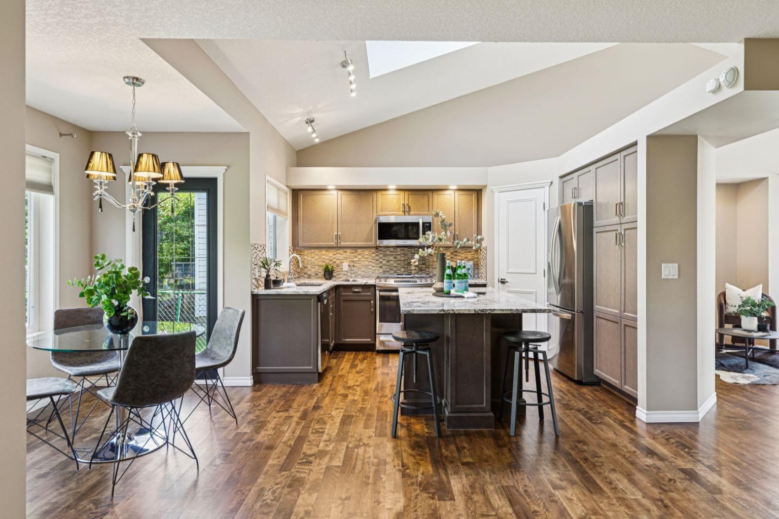 400 Sienna Park Drive SW — photo 5