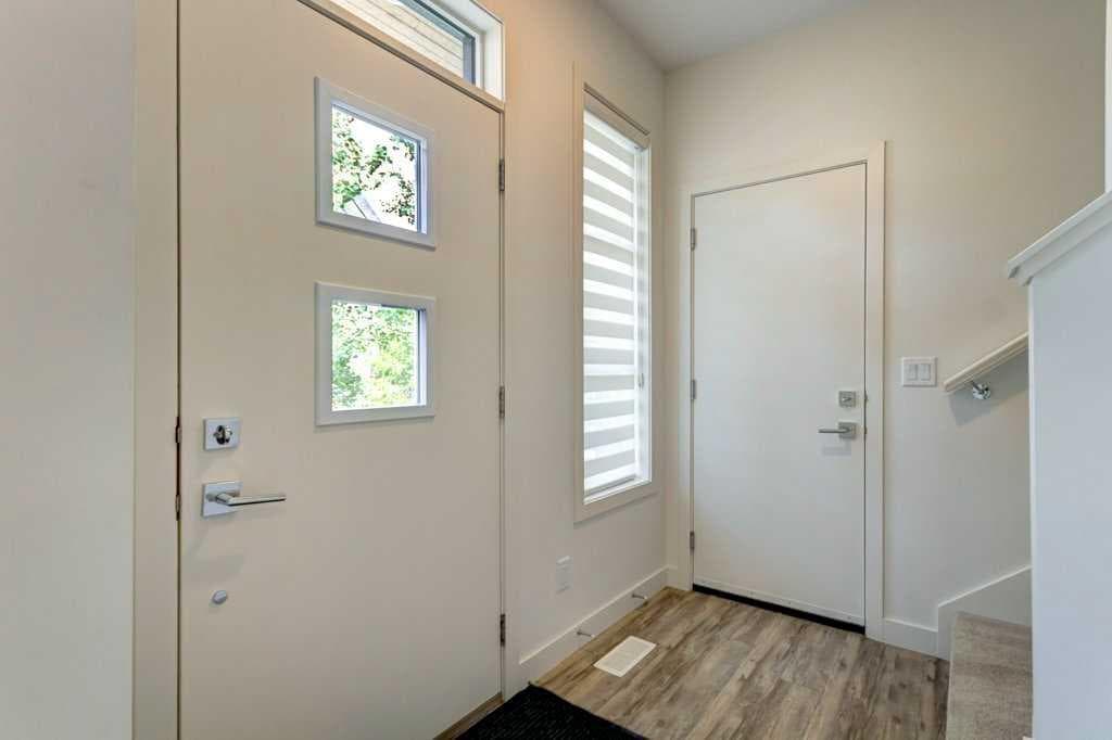 3105, 100 Walgrove Court SE — photo 3