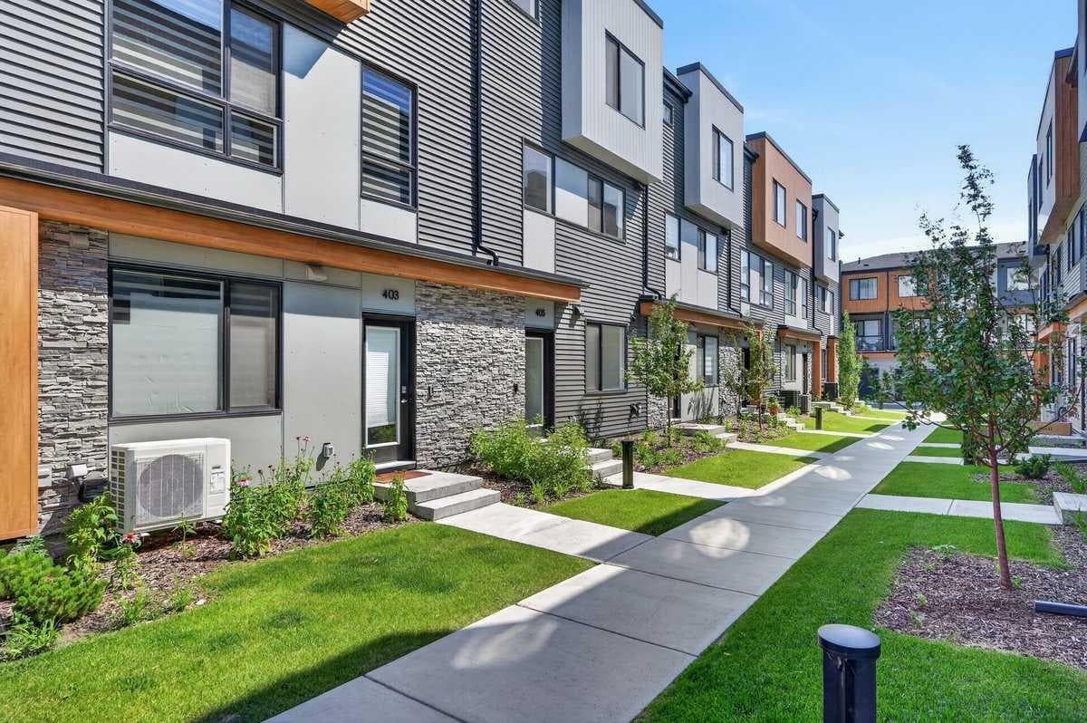 81 MIDTOWN Boulevard SW — photo 2
