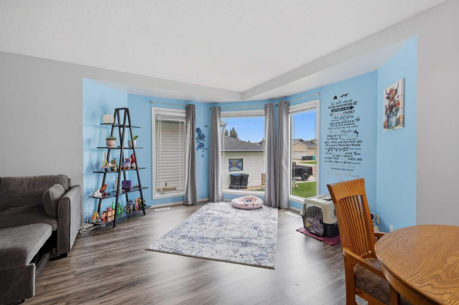 24 Wildrose Drive — photo 4