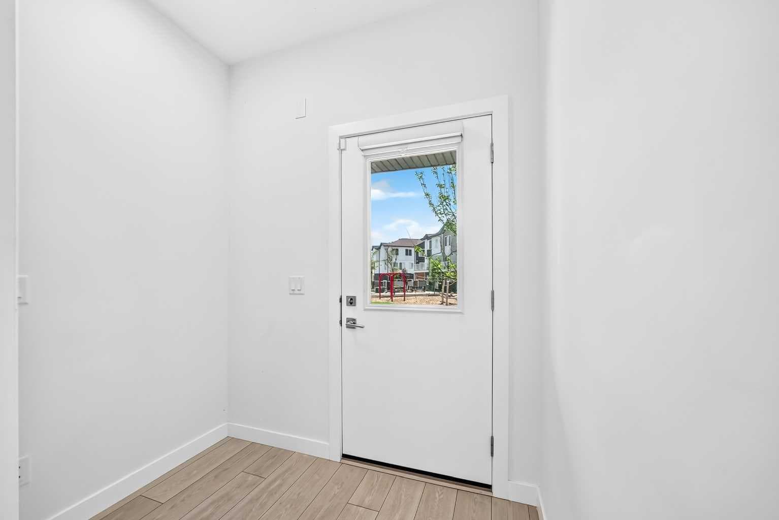703, 280 chelsea Road — photo 5
