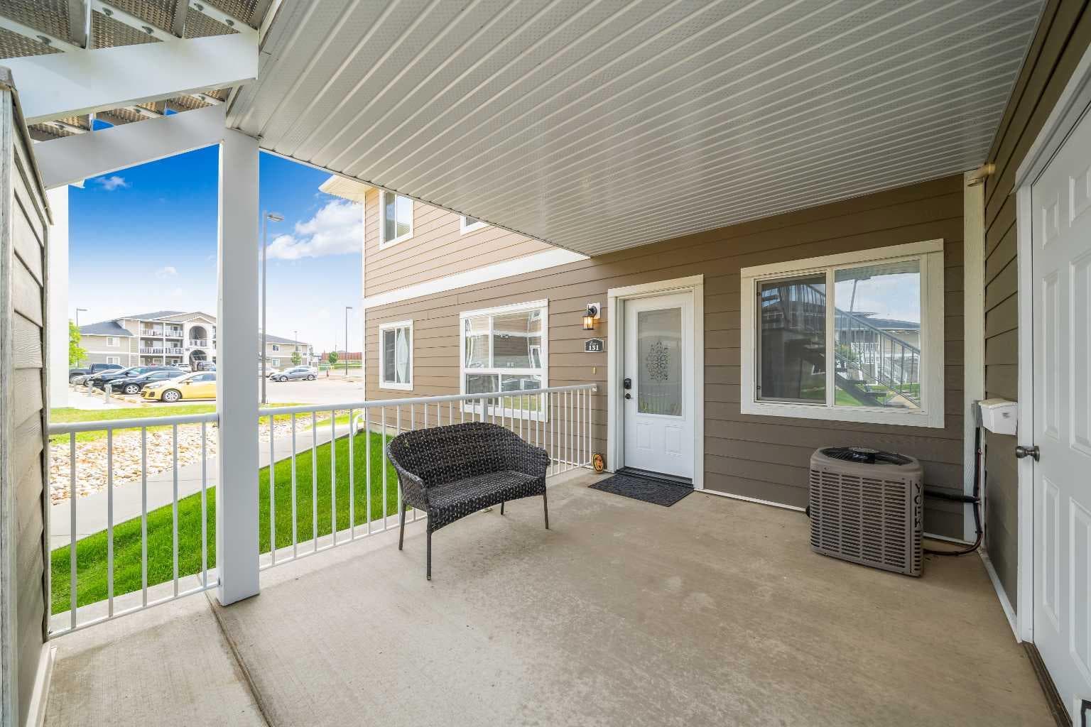 131 Southlands Pointe SE — photo 5