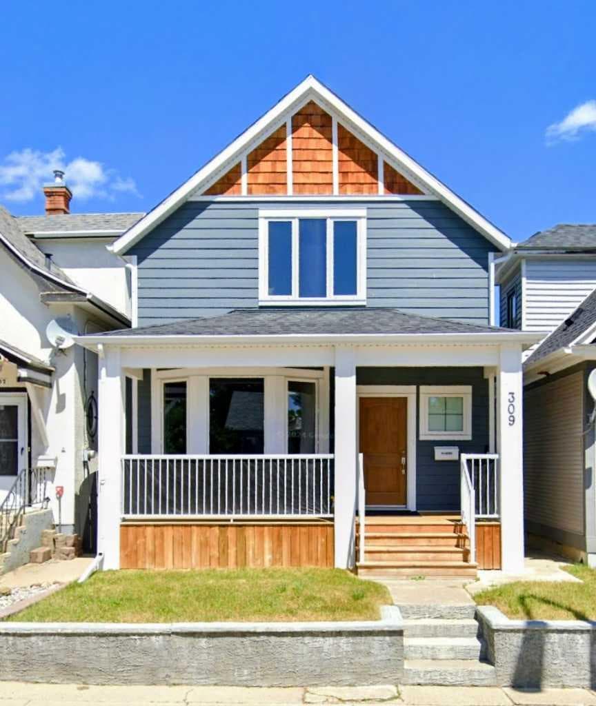 309 7 Avenue S — photo 1