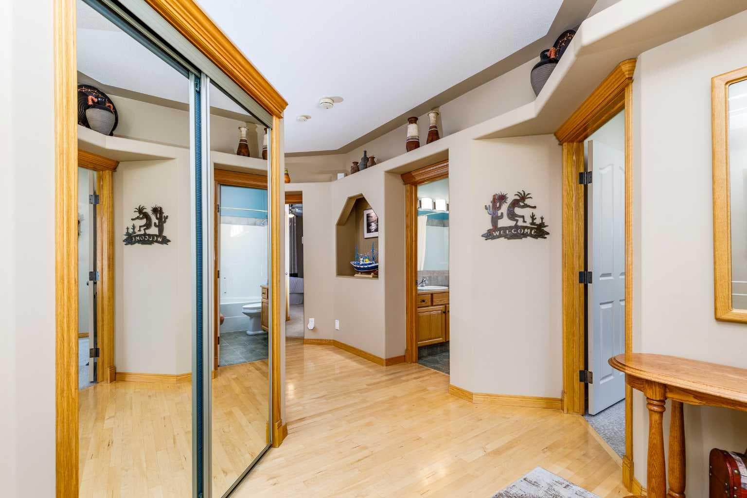 111 Adams Close — photo 5