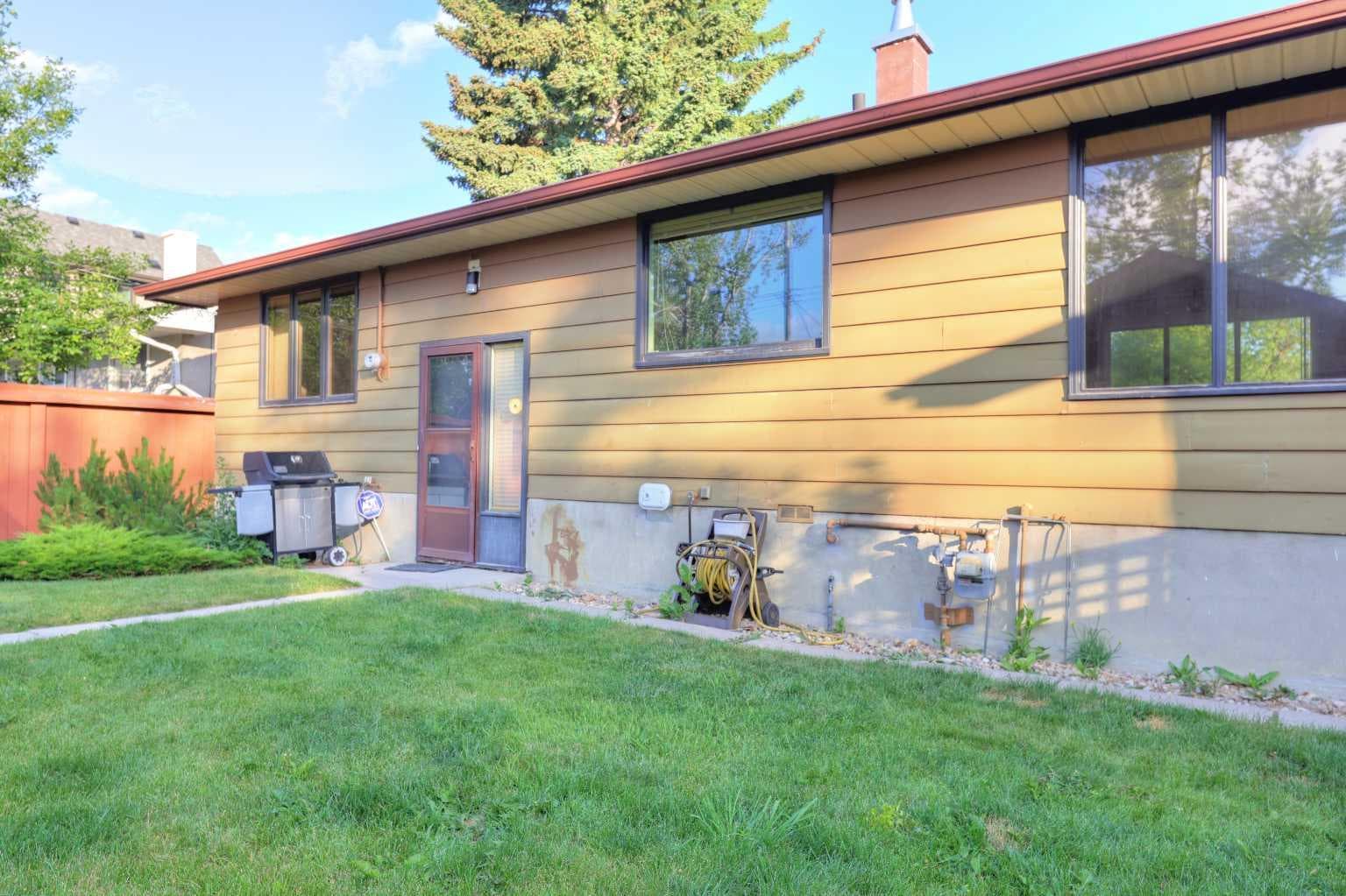 31 Rosery Drive NW — photo 5