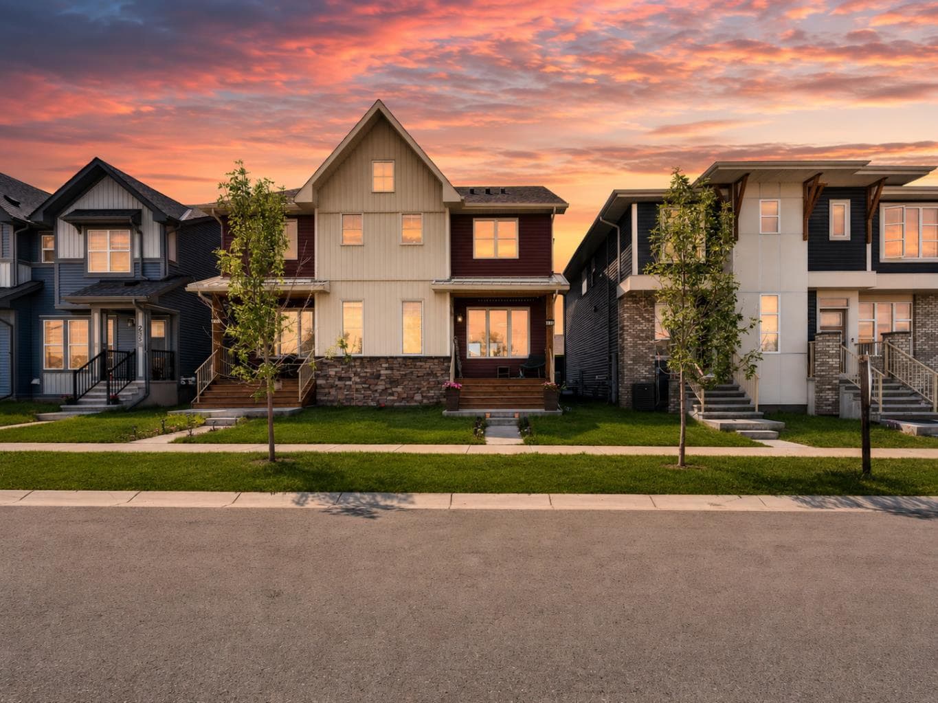 227 Chinook Gate Boulevard SW — photo 1