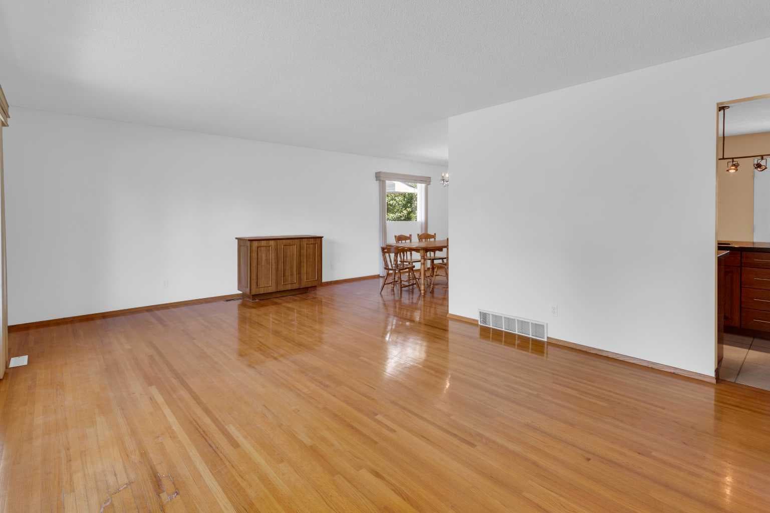 11224 Wilson Road SE — photo 4