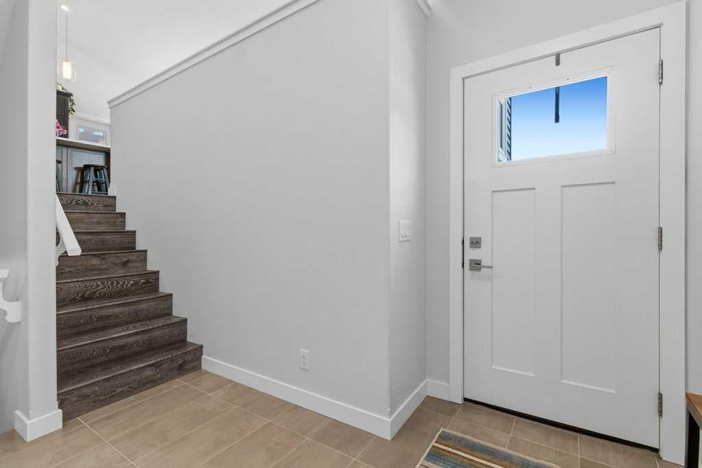 122 Lundberg Crescent — photo 3