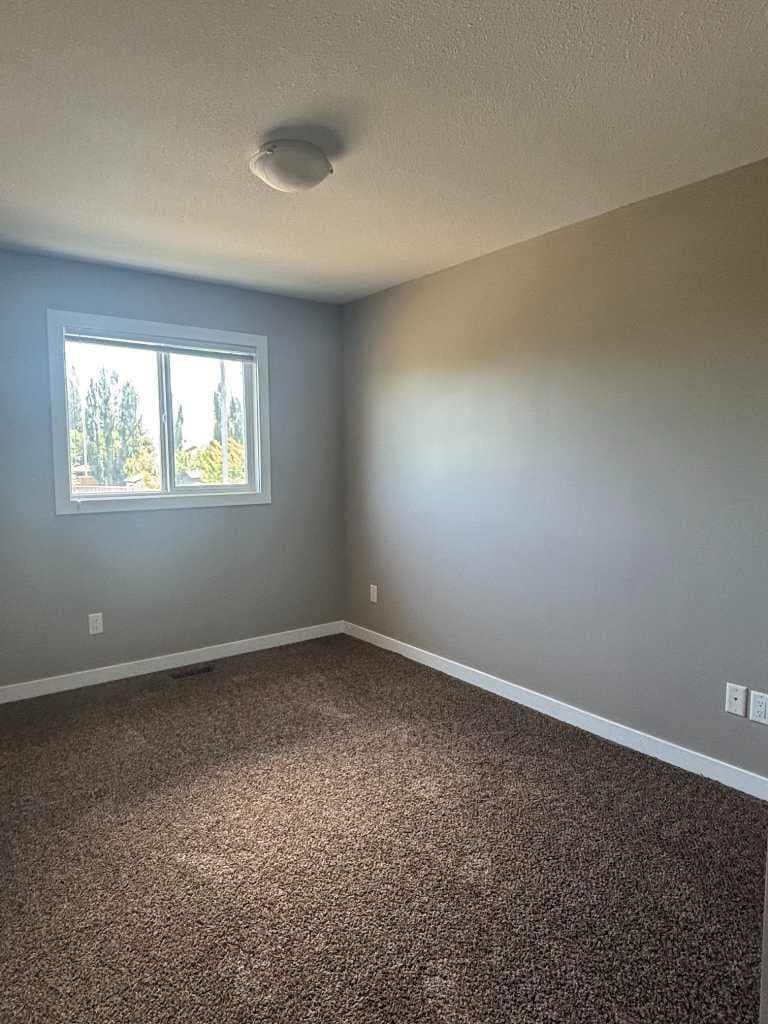 6, 205 Silkstone Road W — photo 5