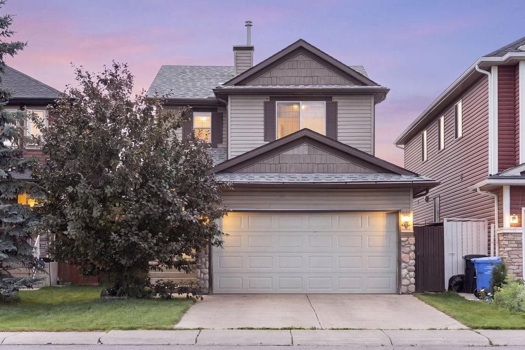 13 Saddlecrest Green NE — photo 1