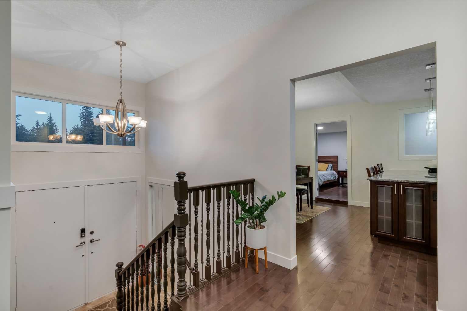 4143 Varsity Road NW — photo 3