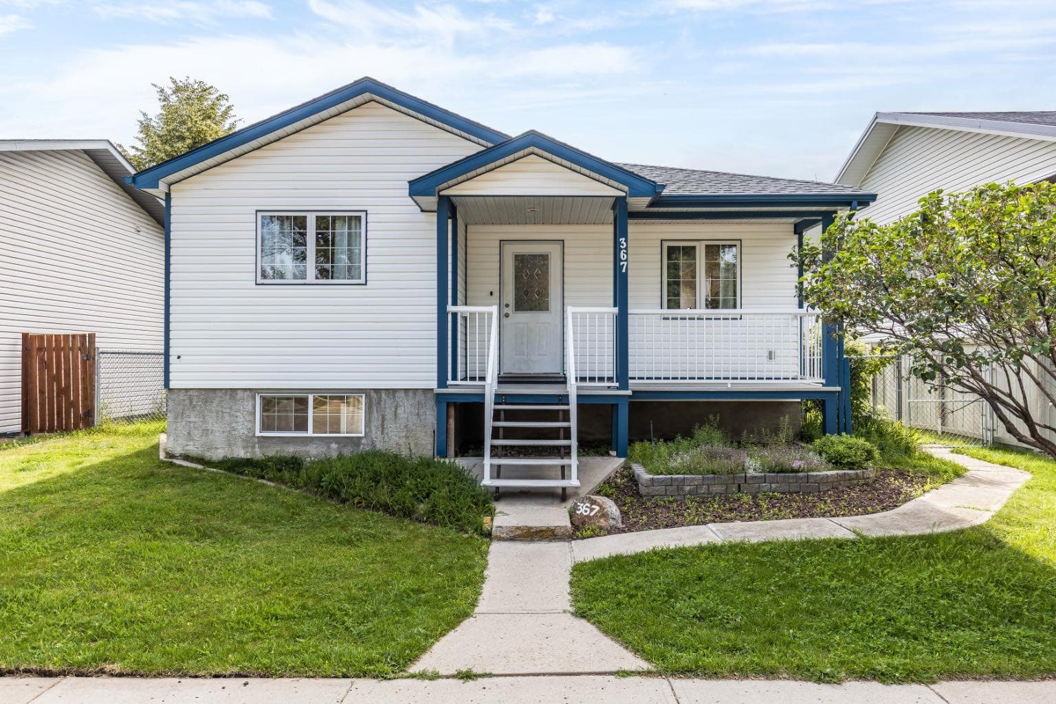 367 Woodman Avenue SE — photo 1