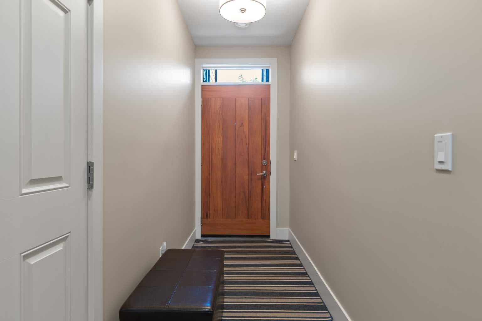 407 Riva Place — photo 3