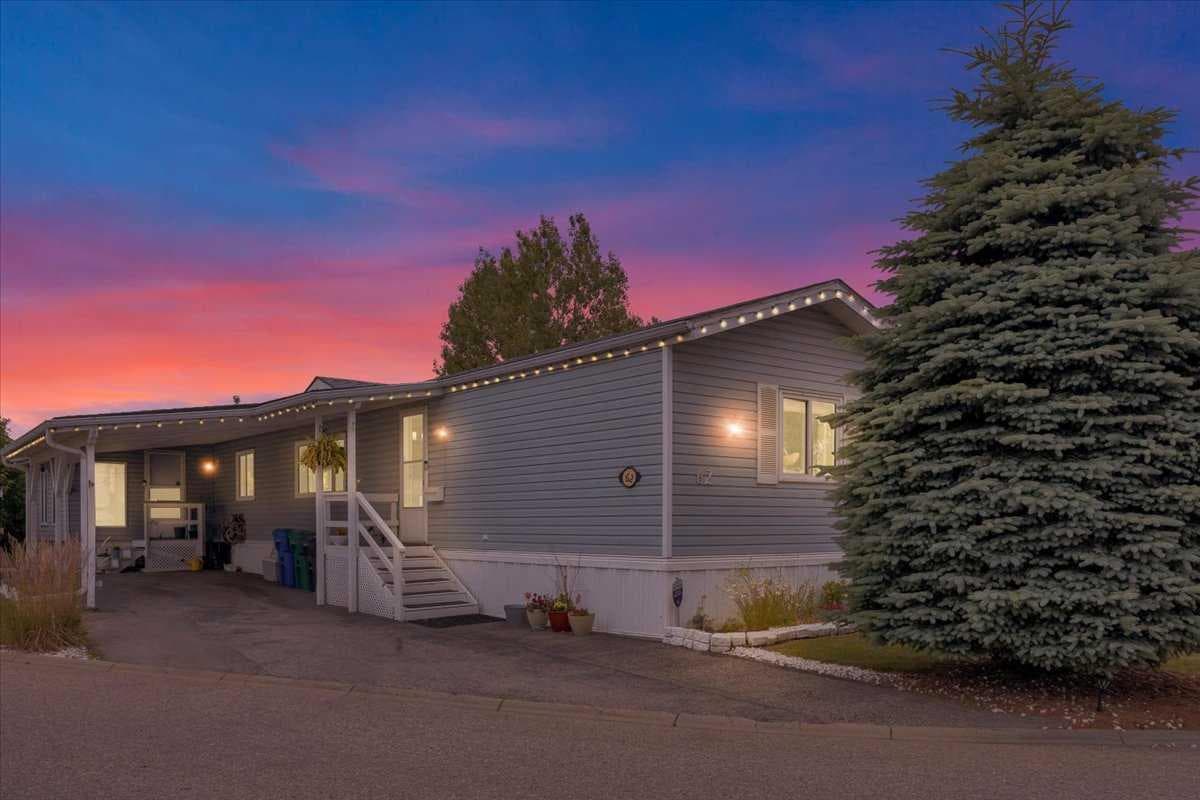62, 99 Arbour Lake Drive — photo 1