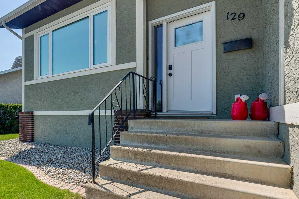 129 Duncan Crescent — photo 2