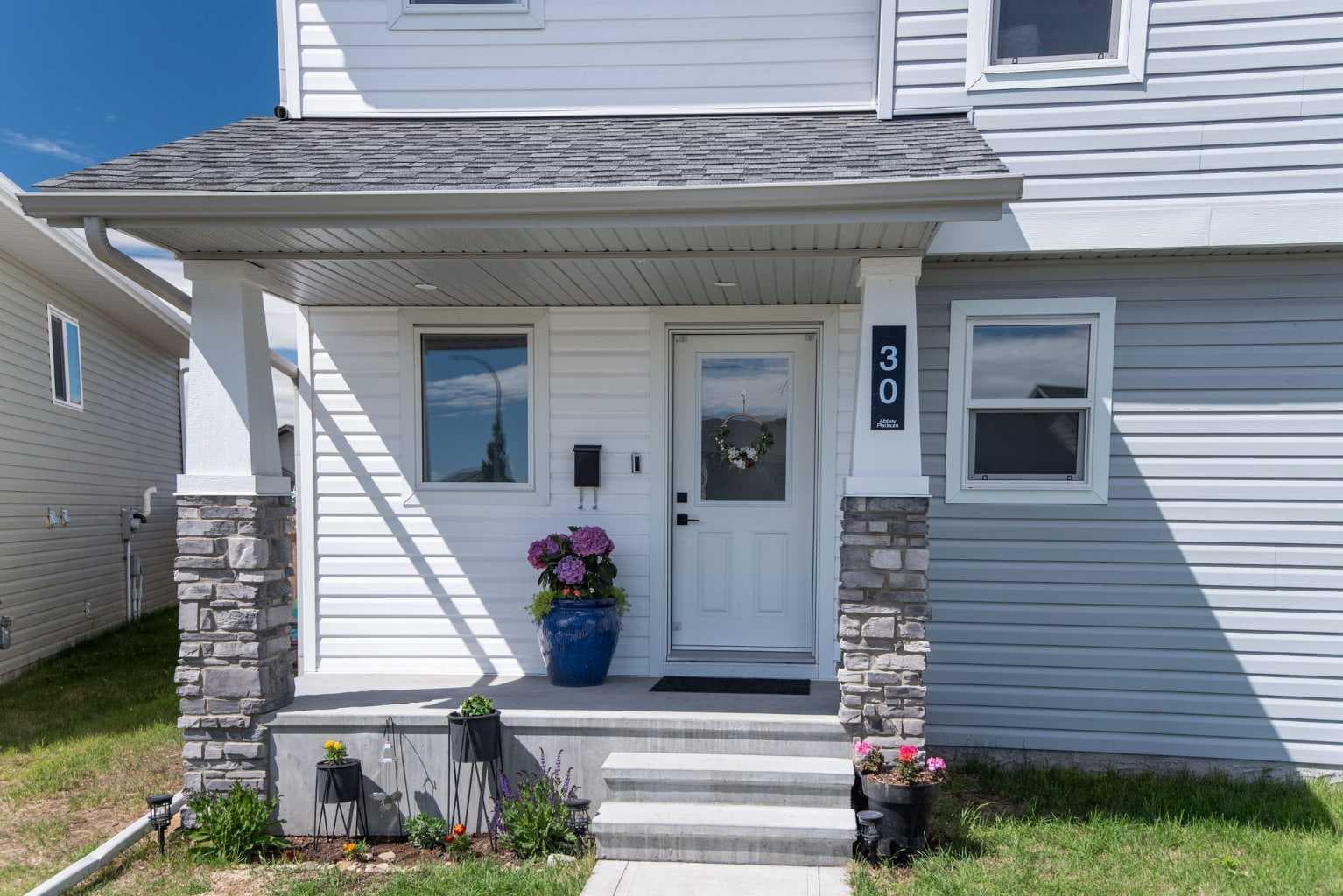 30 Cascade Street — photo 2
