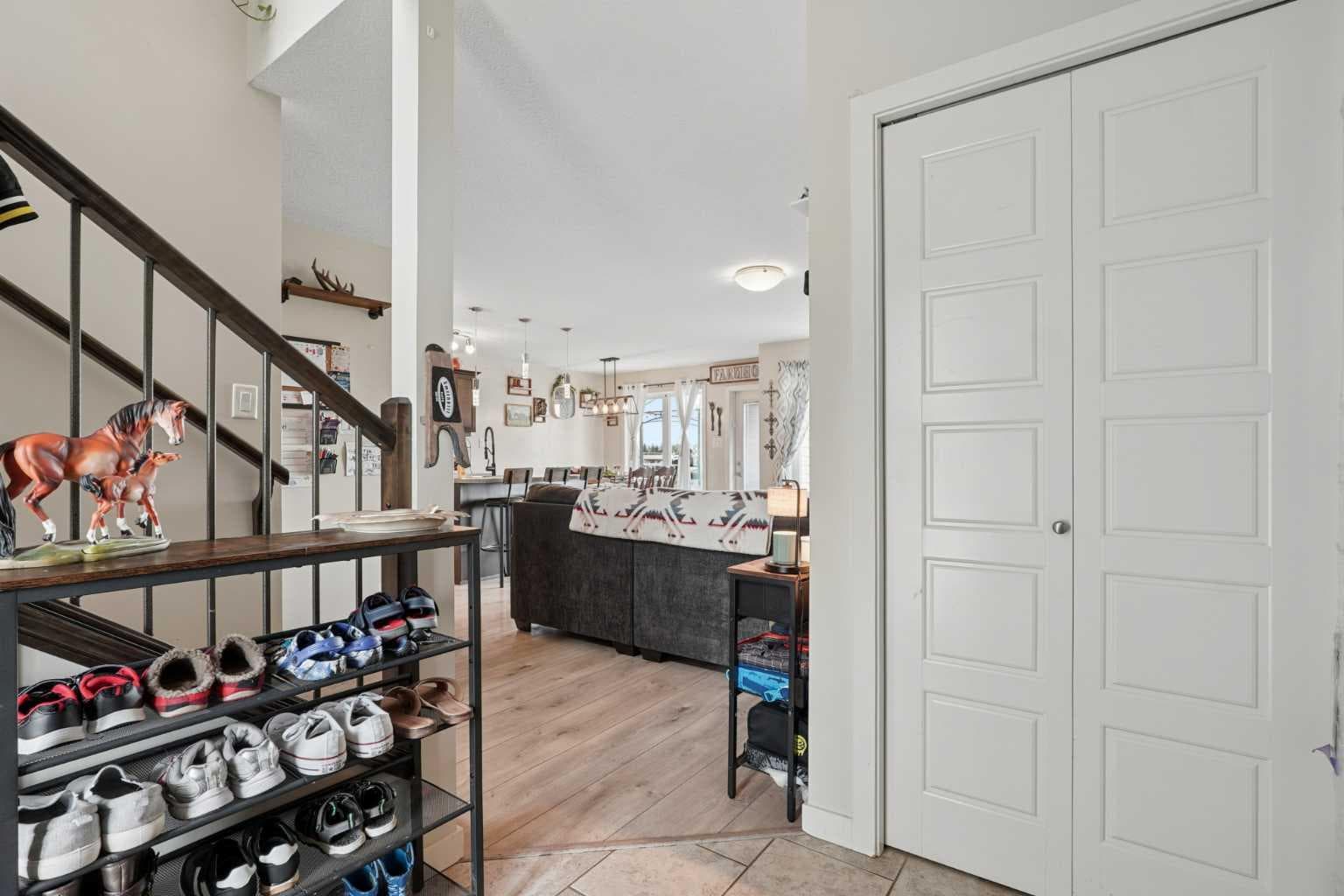 648 Parkside Green — photo 4