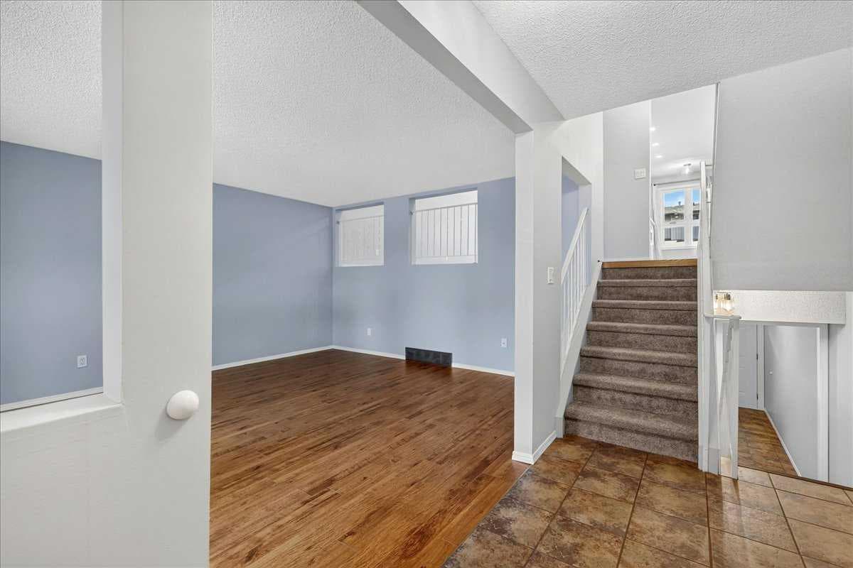 13001 6 Street SW — photo 4