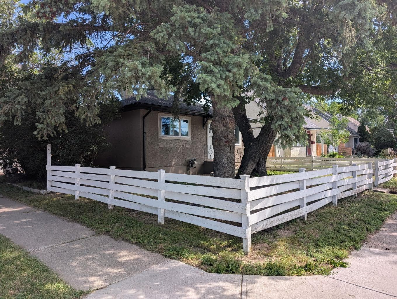 1803 5A Avenue N — photo 2