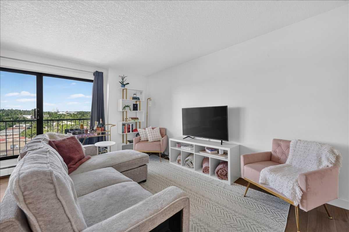 902, 1330 15 Avenue SW — photo 4