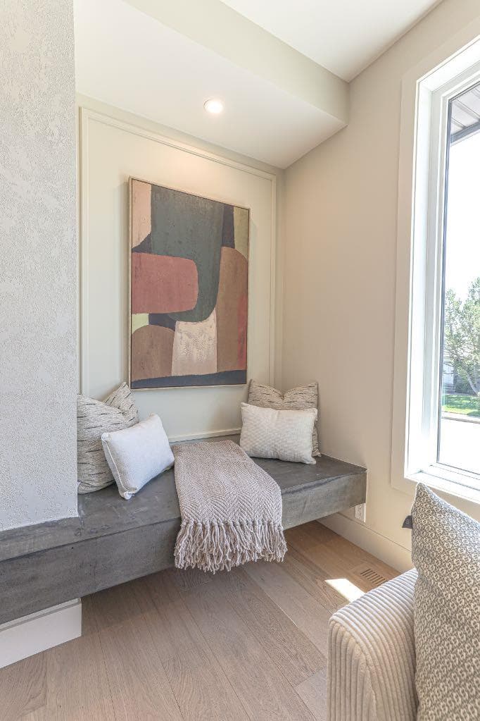 147 Heston Street NW — photo 4