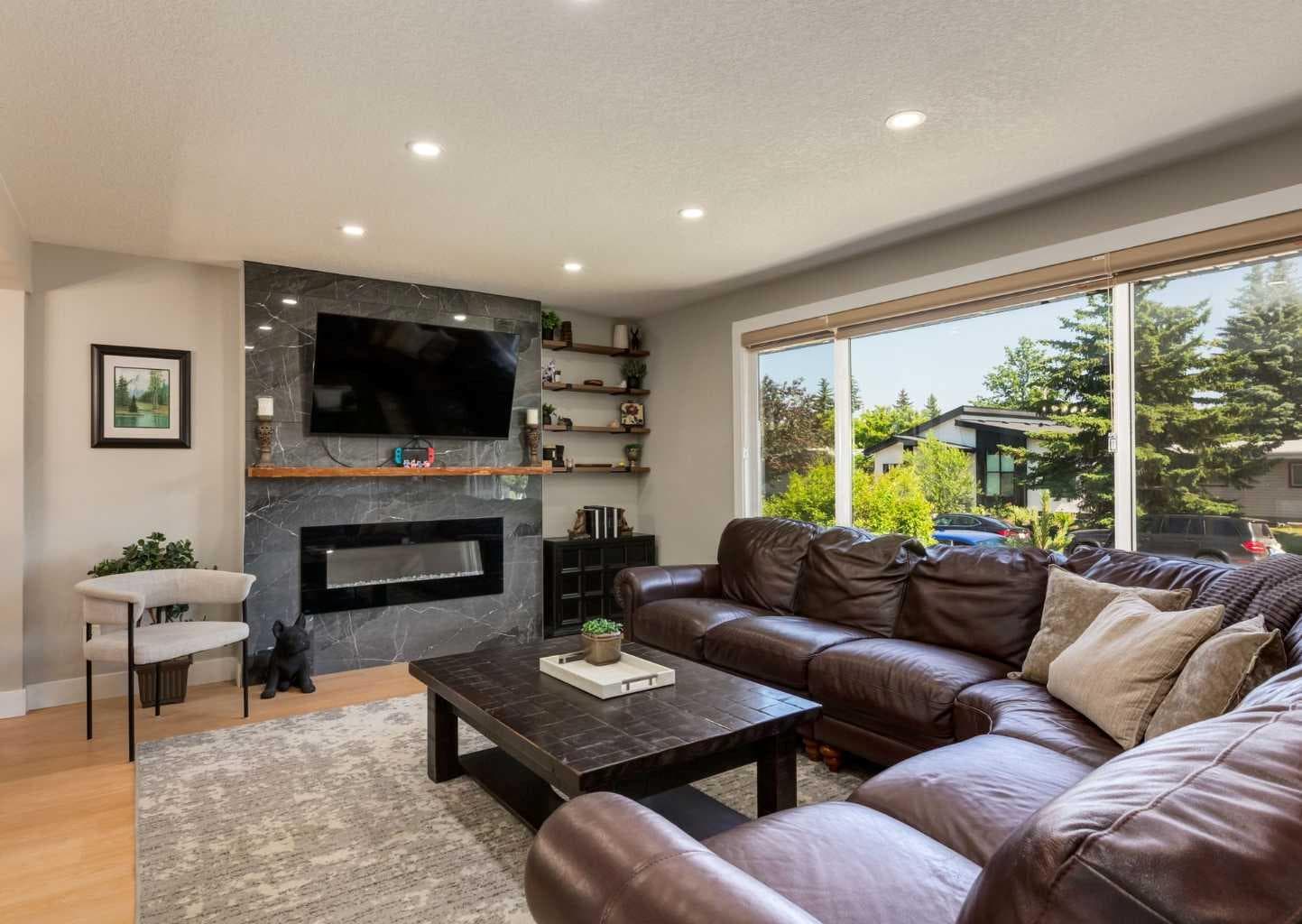 4627 Verona Drive NW — photo 3