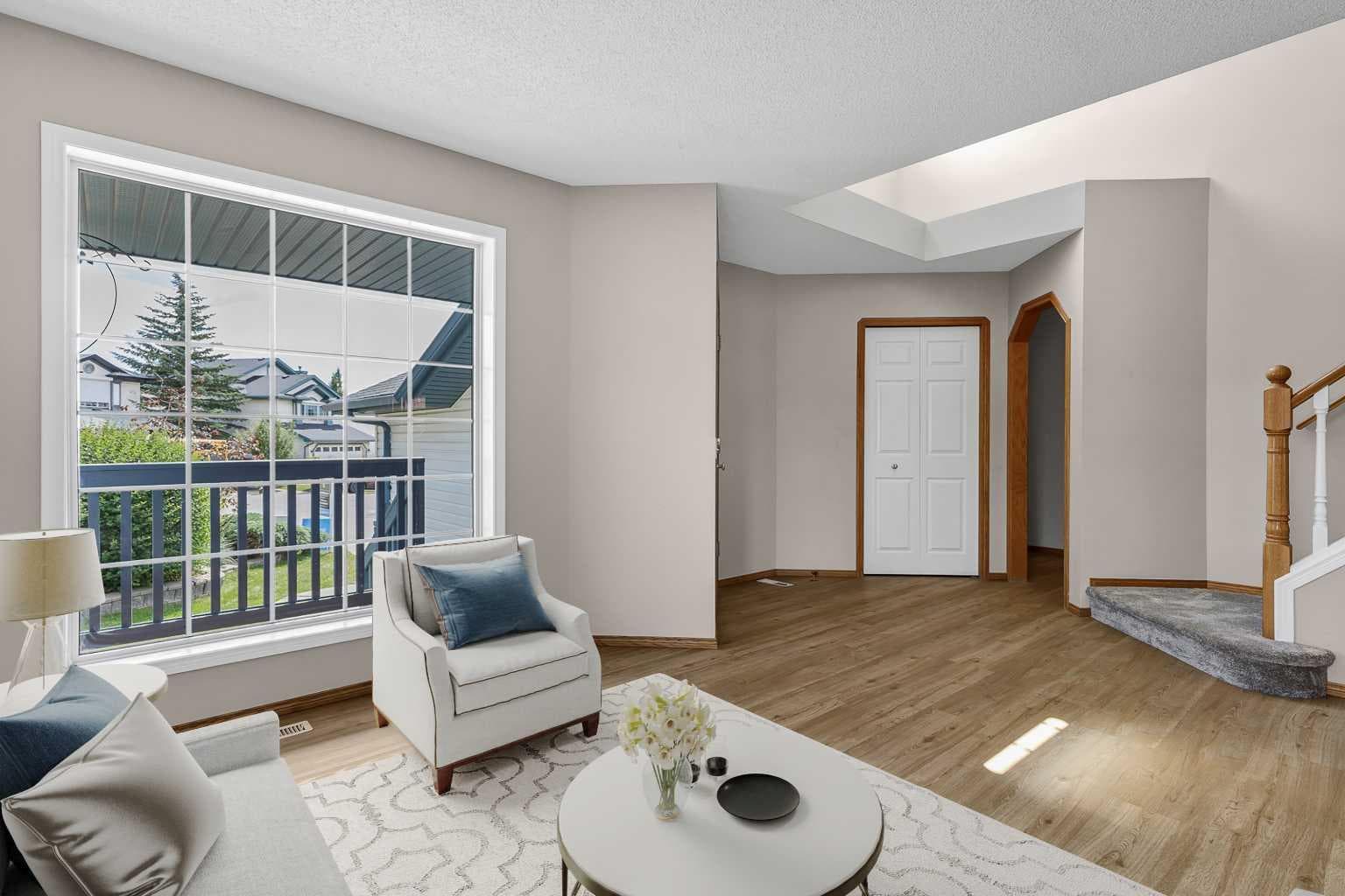 249 Scotia Point NW — photo 4