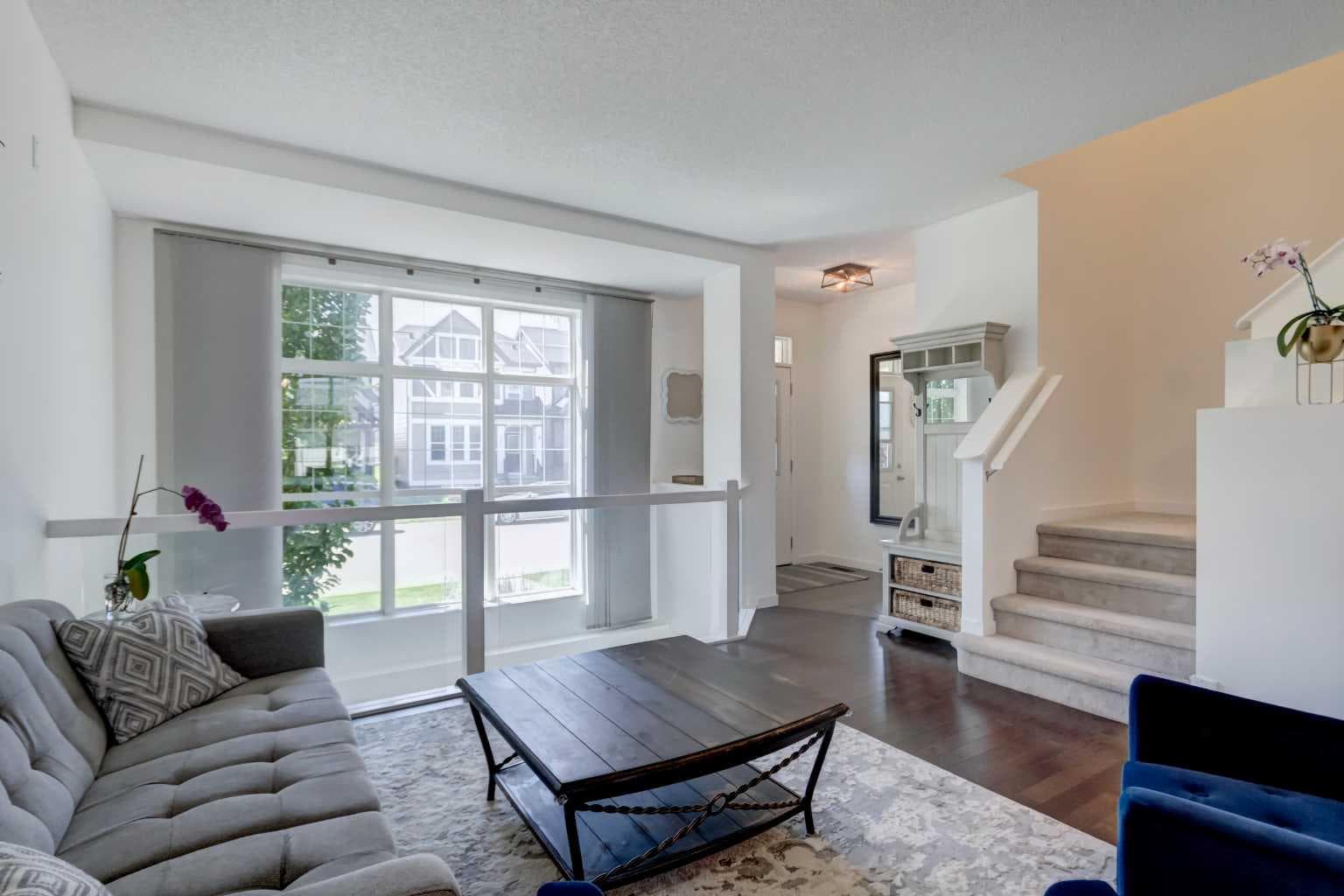 1058 New Brighton Park SE — photo 4