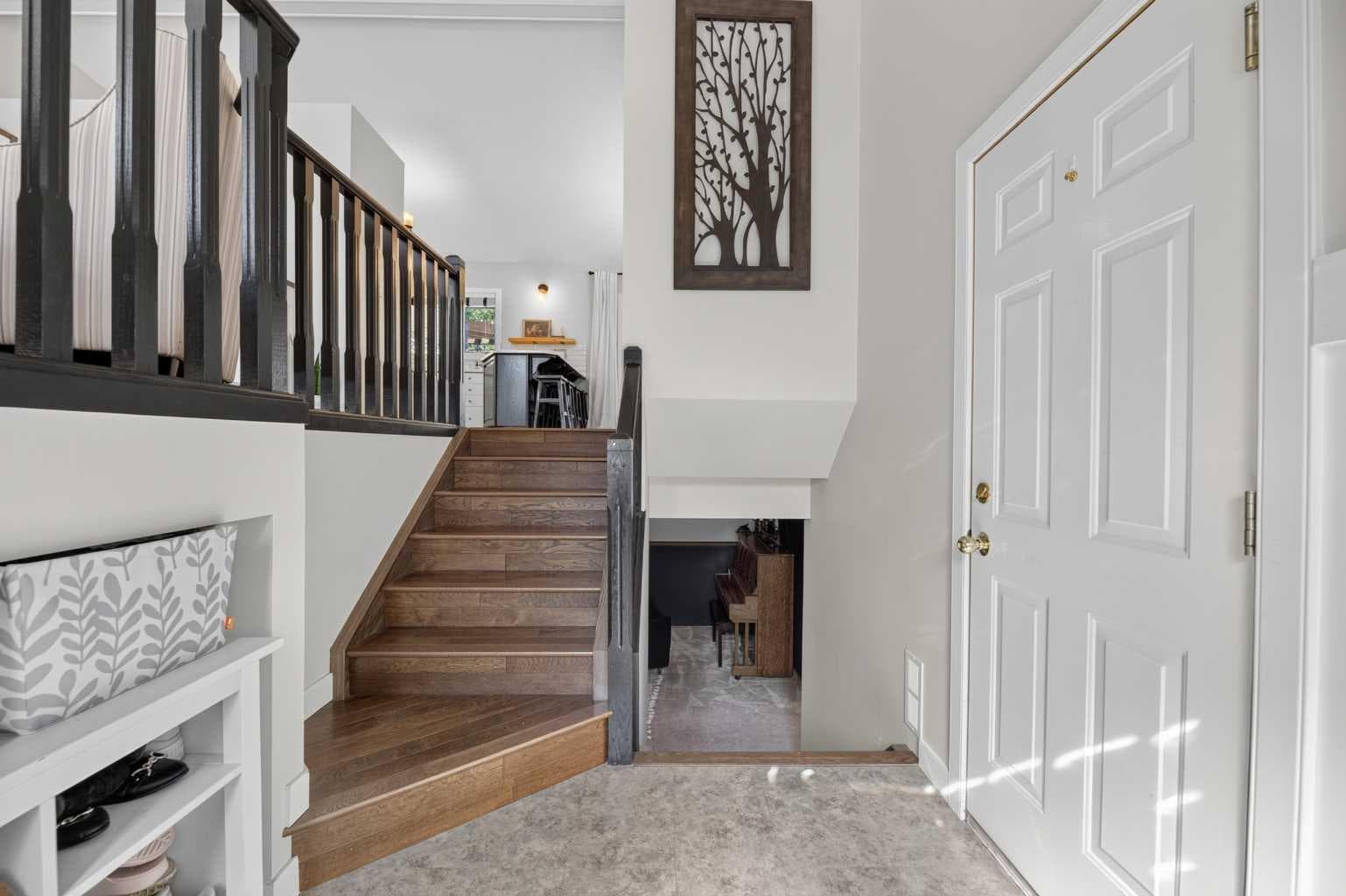 151 Balsam Crescent — photo 3