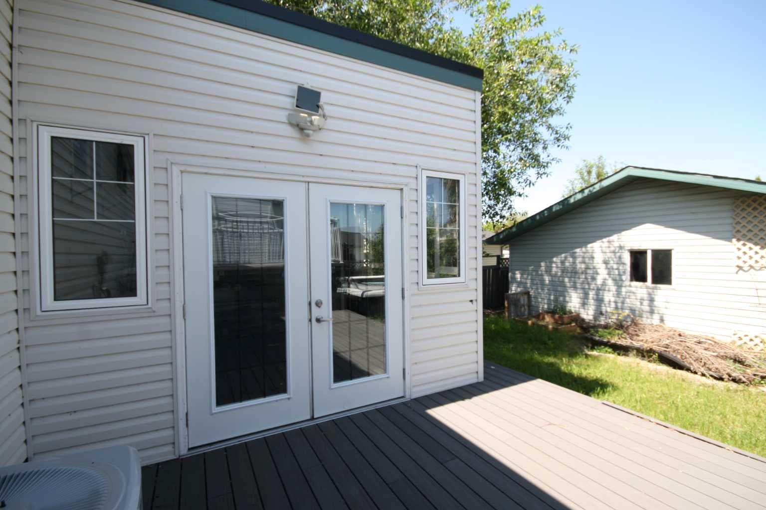 209 Strathaven Bay — photo 5