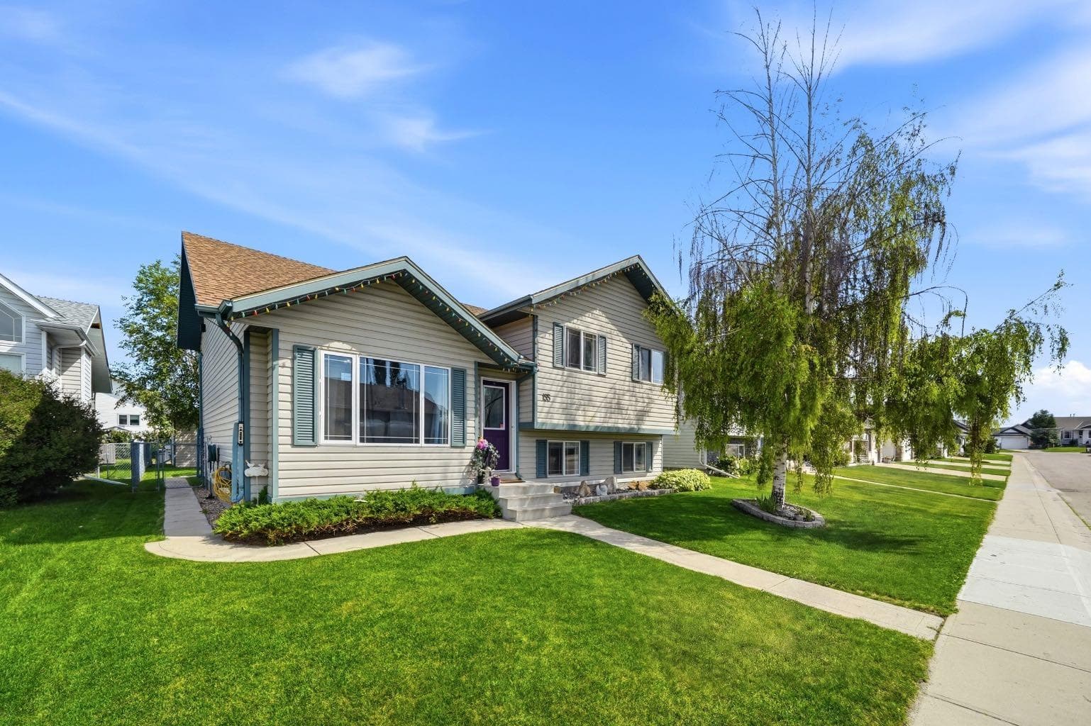 155 Lampard Crescent — photo 2