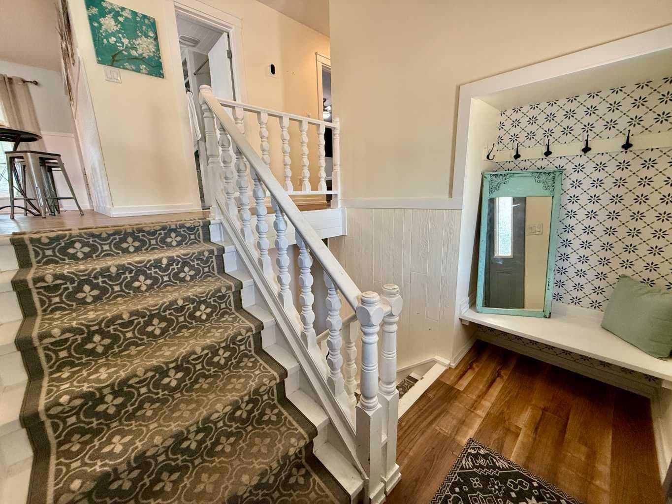 221 McDermott Road — photo 3