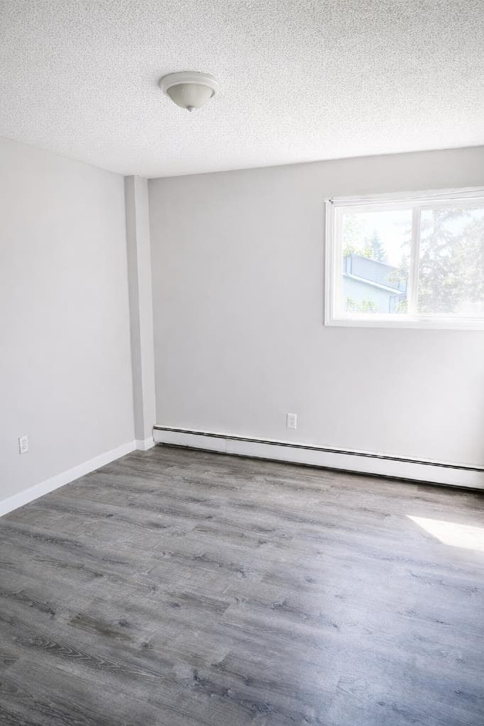 206, 101 Big Hill Way SE — photo 4
