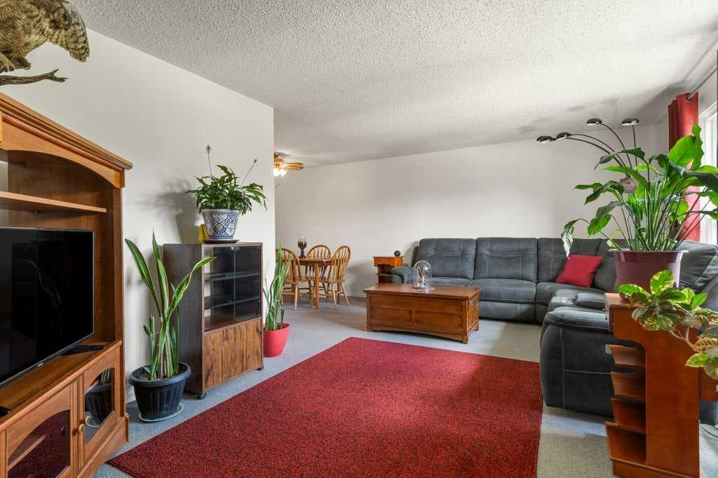 39 Maryvale Crescent NE — photo 3