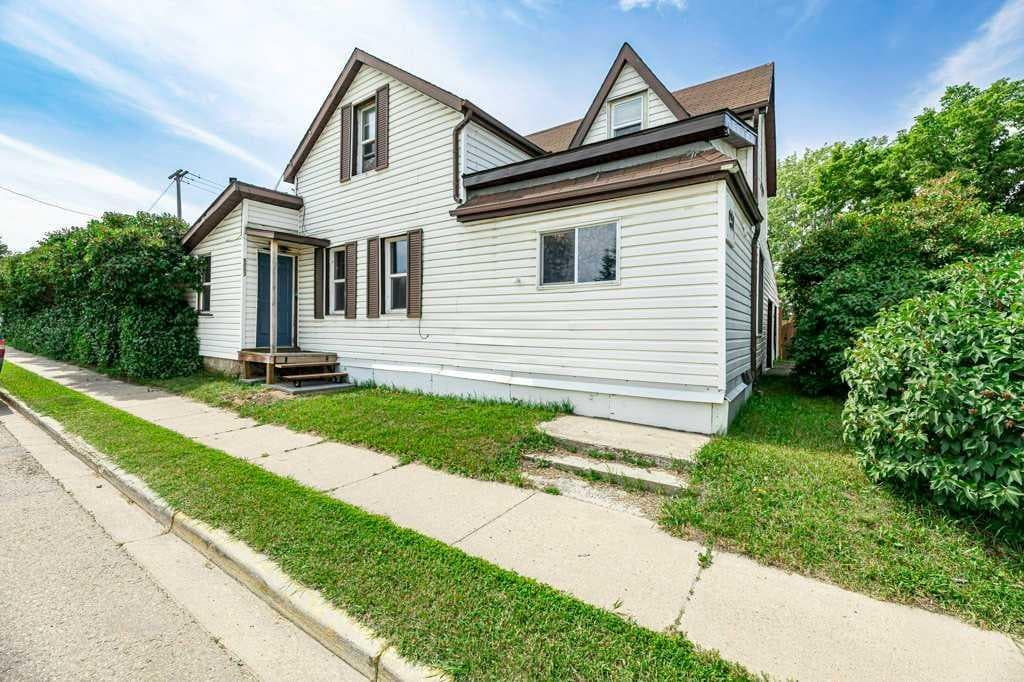5003 48 Street — photo 1