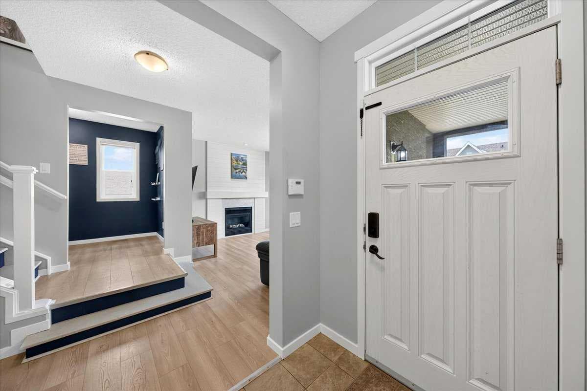 174 Mahogany Heights SE — photo 5