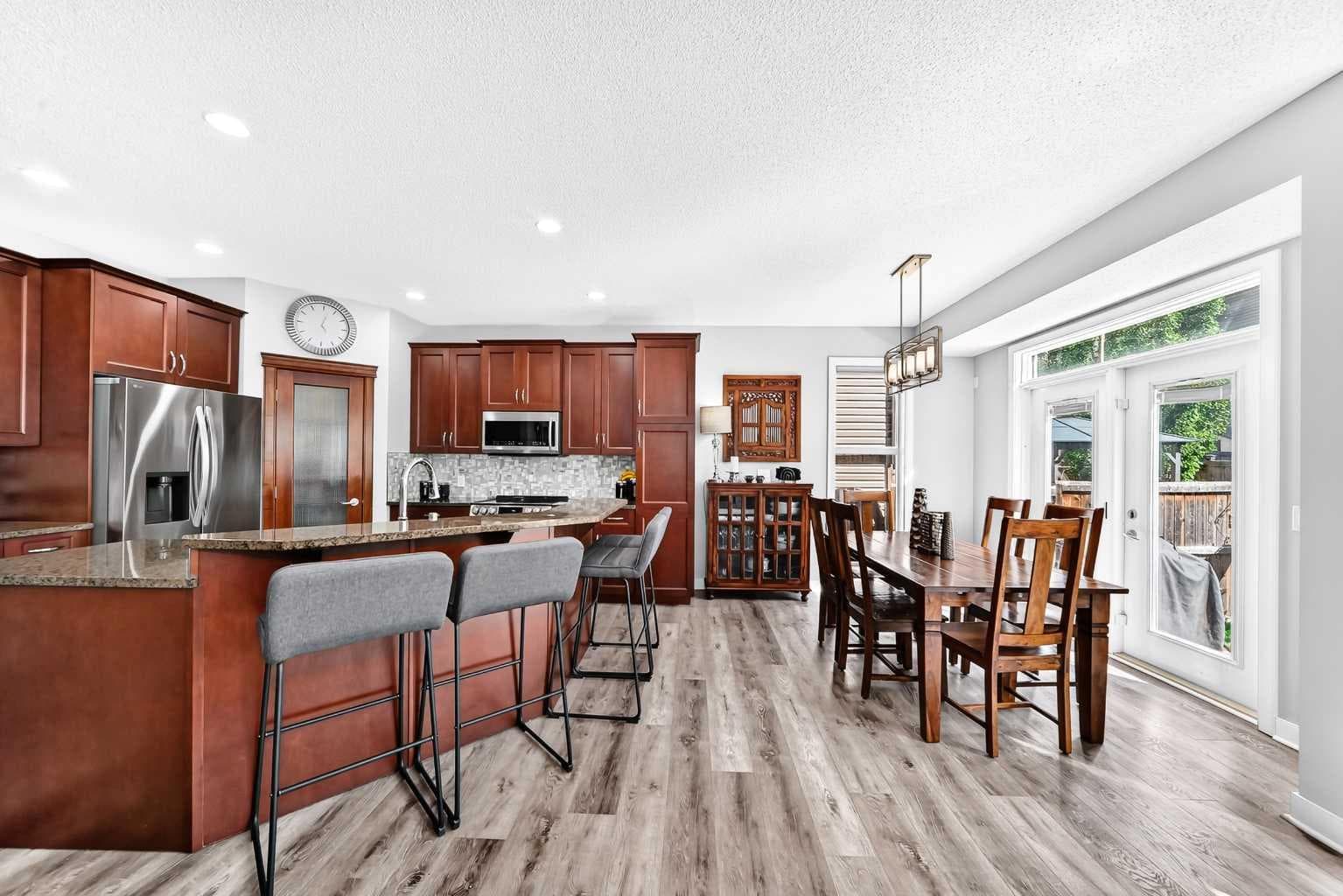 144 Pantego Close NW — photo 5