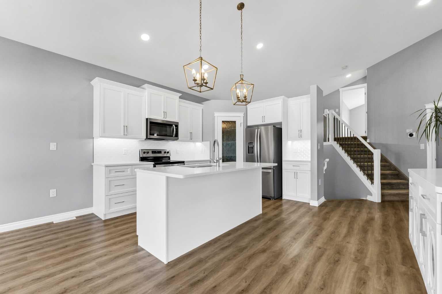 127 Hamptons Crescent SE — photo 5