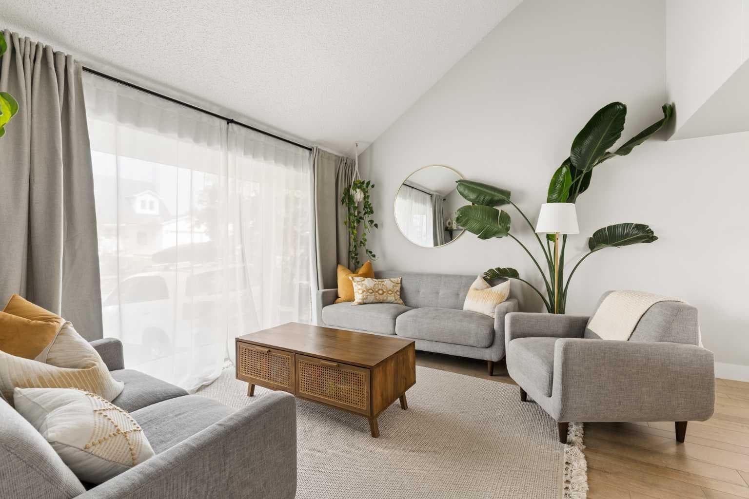 76 Ranchridge Way NW — photo 3