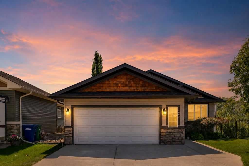 267 Willow Ridge Manor SW — photo 1