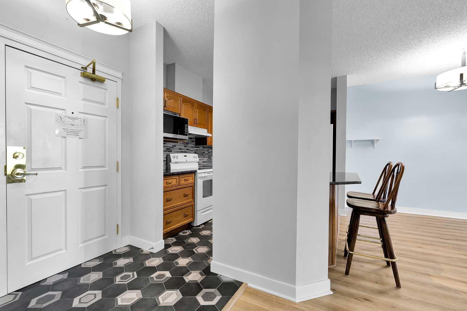 321, 5201 Dalhousie Drive NW — photo 4