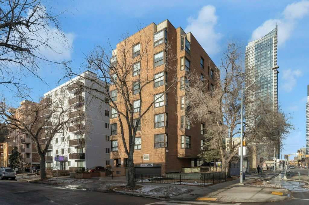402, 1202 13 Avenue SW — photo 1