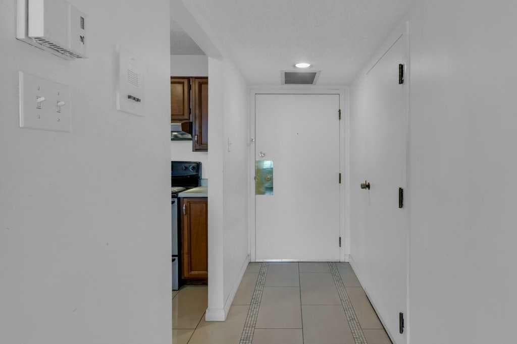402, 1202 13 Avenue SW — photo 4
