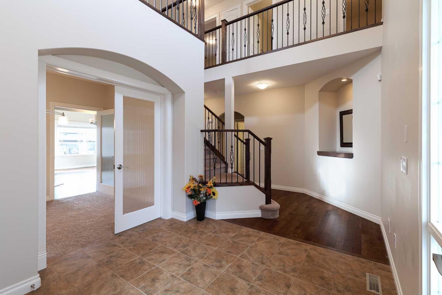 97 Aspenshire Drive SW — photo 4