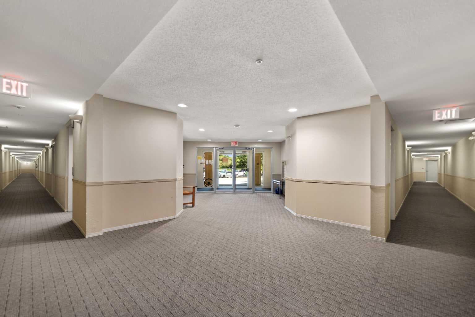 318, 3000 Citadel Meadow Point NW — photo 4