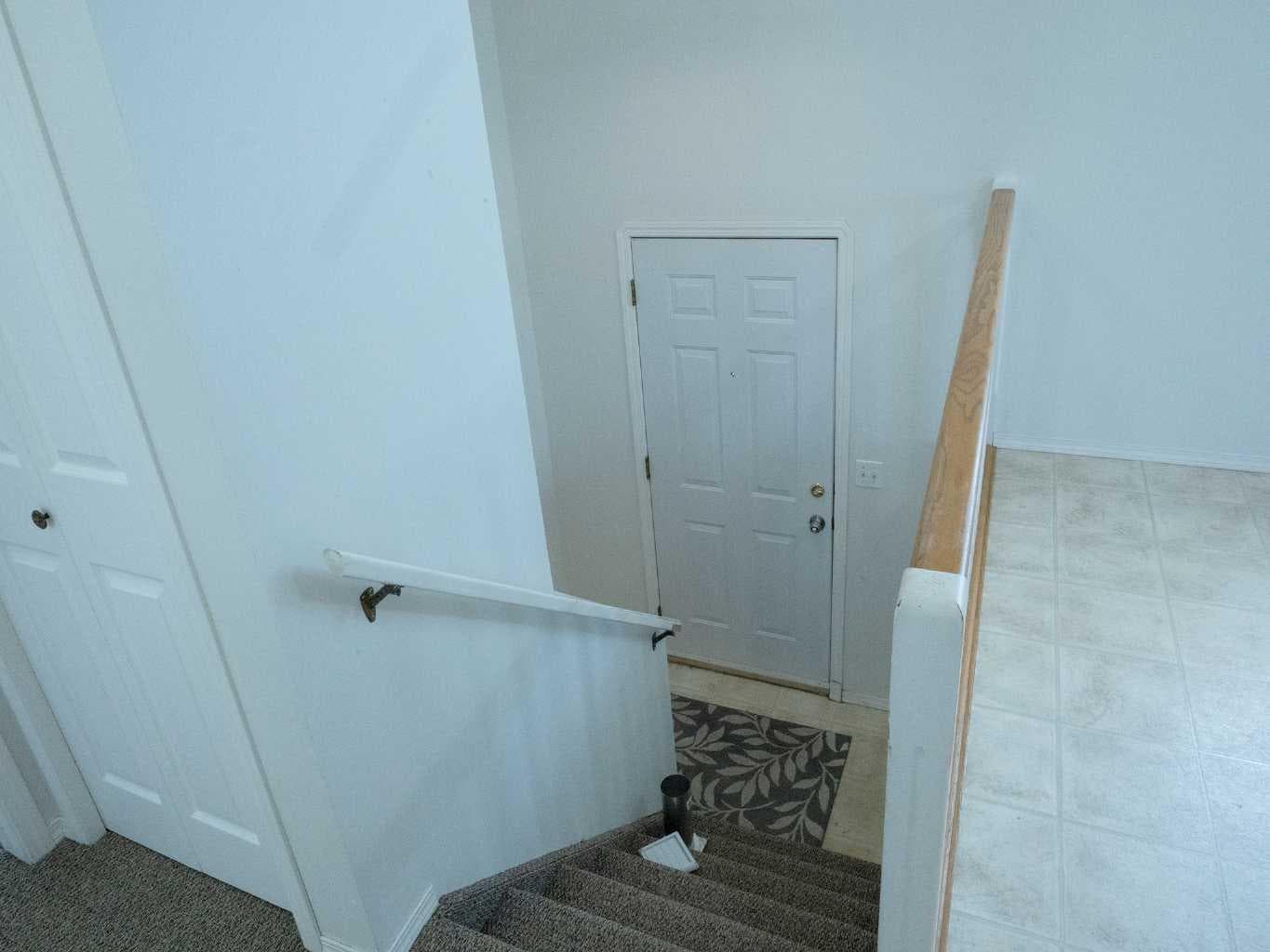 68 Valleyview Drive SW — photo 3