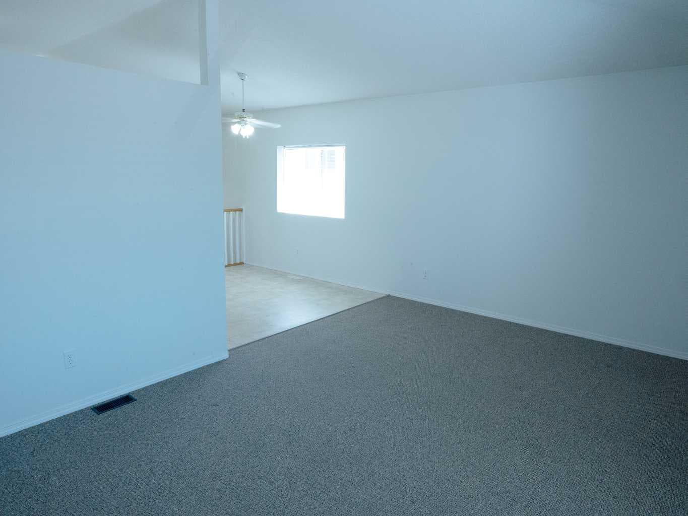 68 Valleyview Drive SW — photo 5